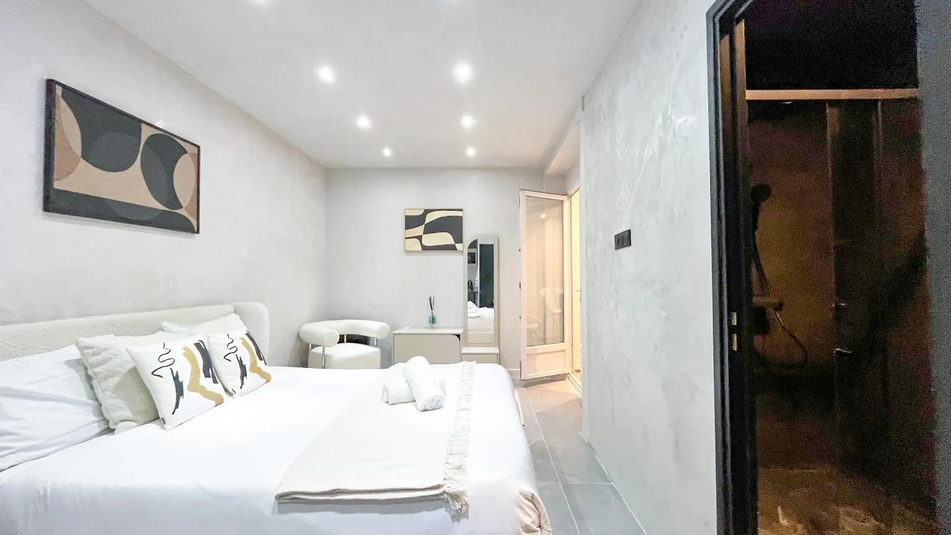 Urban Flat 11 - Studio Wagam Pereire باريس فرنسا
